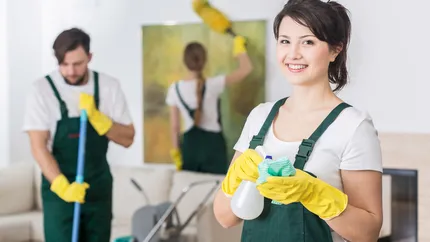 Studiu trist de Mărţişor: 7 din 10 femei spun că sunt singurele responsabile cu joburile casnice