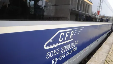 Întârziere record la CFR! Un tren a făcut 8 ore de la București până la Craiova. Două locomotive s-au defectat pe un drum de 209km