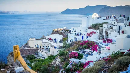 Grecia angajează străini în turism. Numărul locurilor de muncă vacante este de 100.000