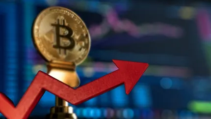 Record Bitcoin! Vești bune pentru investitori! Criptomoneda a urcat peste 30.000 de dolari pentru prima dată din iunie 2022