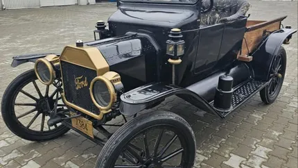 Registrul Auto Român s-a întors în timp preț de câteva momente! Un român le-a adus o mașină veche de peste 100 ani