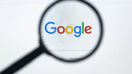 Topul căutărilor efectuate de români pe Google. Mașinile electrice, schimbările climatice și reciclarea sunt câteva dintre subiectele de interes