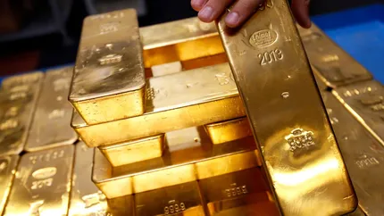 Investitorii bogați sunt în goană după aur. Care sunt motivele pentru care cumpărătorii au achiziționat 1.130 de tone de aur