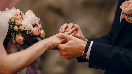 A început sezonul nunților 2023. La ce tradiții renunță românii: Oamenii au început să adopte această tendință