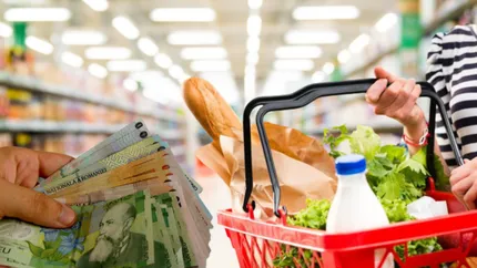 Gata cu prețurile mari în magazine! Ministrul Economiei a anunțat de când scad prețurile la alimentele de bază