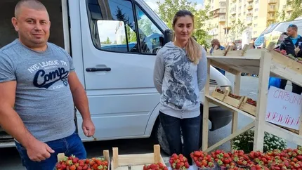 Povestea de succes a doi soţi din Suceava. După ce timp de 4 ani au cules căpșuni în Germania, acum au propria platație în România și fac bani frumoși din ea