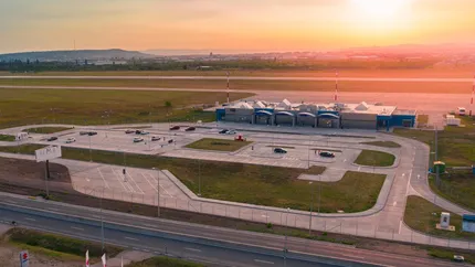 Proiect unic în România! CJ Bihor: Aeroportul Oradea are terminal cargo „Investiția se aliniază cu viziunea pentru dezvoltarea județului”