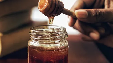 Revoltător: 50% din mierea importată în UE este „fake