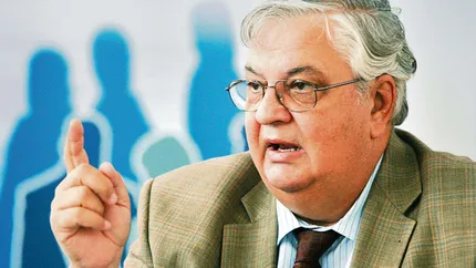 Mircea Coşea: „FMI, ca un animal de pradă, a adulmecat mirosul falimentului din România”