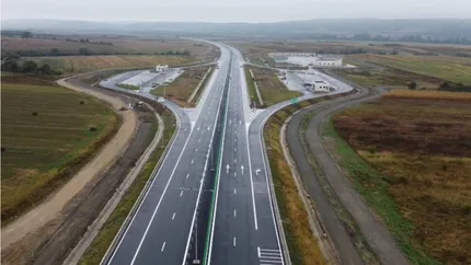 România a depășit oficial borna de 1.000 de kilometri de drum de mare viteză, odată cu inaugurarea tronsonului Nușfalău – Suplacu de Barcău din Autostrada Transilvania