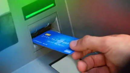 Proiect de lege: toți românii vor avea acces la un cont bancar fără comisioane
