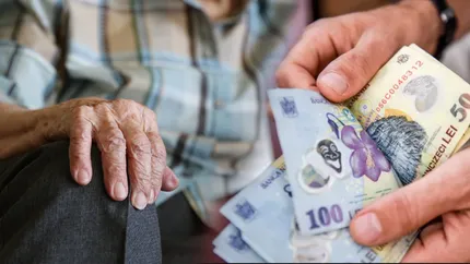 Acești români vor primi pensie dublă! Anunțul oficial de la CNPP