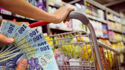 Vești proaste pentru români la început de 2024. Nivelul inflației va continua să afecteze puterea de cumpărare: ”Ne-a sărăcit deja cu 40%”