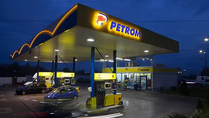Preț carburanți 23 februarie. Petrom a scumpit benzina înainte de weekend