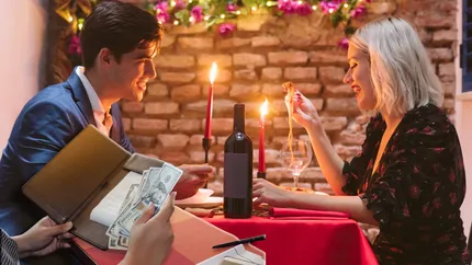 Cât costă o cină romantică pentru 2 persoane în Sofia? Bulgarii se laudă cu prețuri mai mici decât în București