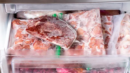 Cât poți ține carnea de vită la congelator. Modalități de dezghețare și cum se depozitează corect
