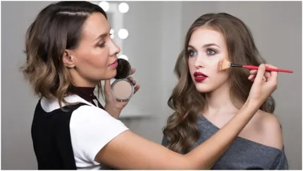 Cât câștigă un makeup artist. Meseria le îmbogățește rapid pe tinerele din România