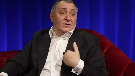 Vali Vijelie, un afacerist convins. Din ce mai face bani îndrăgitul manelist. Tatăl său l-a sfătuit să investească în acest business