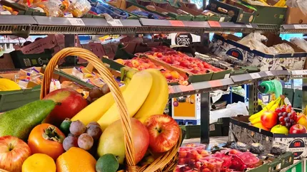 Trucurile simple și eficiente pentru a îndepărta pesticidele de pe fructe și legume. Consumul lor devine sigur în acest fel