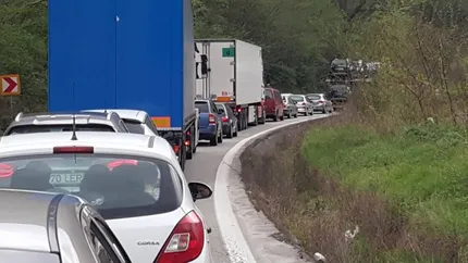 Trafic blocat pe Valea Prahovei. Poliția avertizează zonele aglomerate din ziua votului