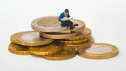 Theodor Stolojan: Încetinirea creșterii economice a României a început în 2022, cu mult înaintea măsurilor de austeritate