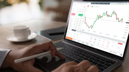 Analiză XTB. De ce scade euro şi de ce bubuie bitcoin de când Trump a câştigat alegerile din SUA în 2024. Zona Euro, sub presiunea agresivității tarifelor impuse de SUA