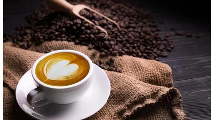 Prețul cafelei a atins cel mai ridicat nivel înregistrat vreodată. Băutura preferată de români dimineața ar putea deveni un lux