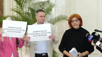 Protest la Camera Deputaților față de concedierile anunțate: Reforma nu va fi reală dacă nu vor începe cu ei