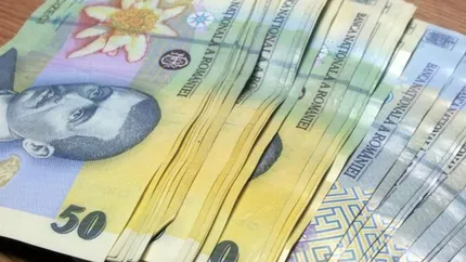 Mii de pensionari se pot trezi cu popriri pe pensie. Casa de Pensii nu e obligată de lege să-i anunțe