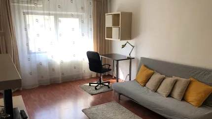 Cât a ajuns să coste chiria în Bucureşti. O garsonieră are acelaşi preţ ca un apartament cu două camere