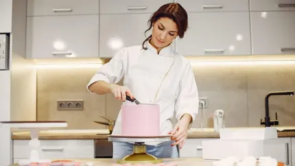 Cum să transformi dragostea pentru dulciuri într-o carieră de succes. De la pasiune la profesie