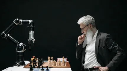 ANALIZĂ De ce nu ne ia inteligența artificială locurile de muncă. Paradoxul AI