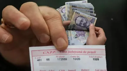 Pensionarii sunt obligați să returneze banii! Au primit pensii mai mari din greșeală