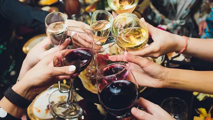 Băutura care a înregistrat o creştere de 15% în 2024. Românii o consumă tot mai des