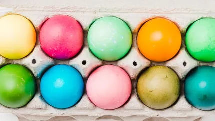 Alertă de la Protecția Consumatorilor înainte de Paște. Este vorba despre ouăle colorate din magazine