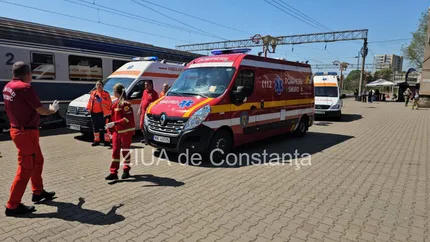 Alertă pe litoral. Impact pe calea ferată, a fost activat Plan Roșu de Intervenție. Două trenuri s-au ciocnit în gara Constanța, sunt 16 răniți