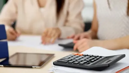 Ce trebuie să știe românii care au PFA pentru a fi asigurați medical în 2025