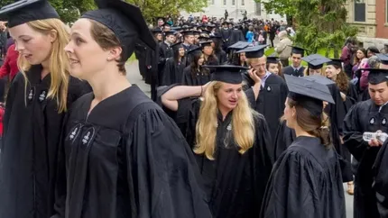 Suspendarea vizelor pentru studenți în SUA ar fi posibilă doar pe termen scurt
