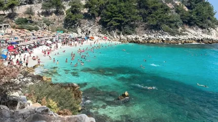 Un cuplu de români a calculat cât va plăti pentru o vacanță de 10 zile în Grecia. ”Se poate și mai ieftin”