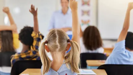„Opt ore la școală”: Declarația ministrului Educației stârnește revoltă în rândul profesorilor