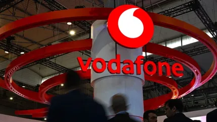 Anunț pentru românii care au contract cu Vodafone. Schimbarea făcută de conducerea companiei de la jumătatea lunii mai 2025
