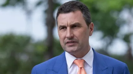 În ce constau pachetele 2 și 3 de măsuri fiscale: mai puțini angajați în unele comune, fără viceprimari și noi reguli de impozitare