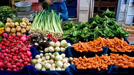 Aurul alb, secretul tinereții fără bătrânețe. Beneficiile puțin cunoscute pentru sănătate și frumusețe ale uneia dintre cele mai banale legume