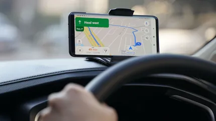 Schimbări în trafic. Aplicațiile Google Maps nu vor mai putea fi folosite pe telefoanele foarte vechi