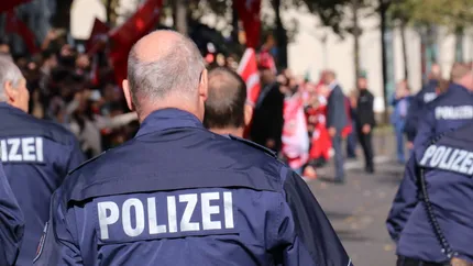 Germania taie ajutoarele românilor plecați în „vacanță” în România, dacă nu anunță autoritățile