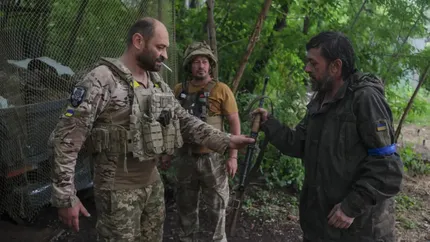 Aproape 30.000 de dezertori au revenit în armata Ucrainei, după promulgarea unei legi de amnistiere