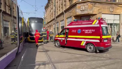 Accident cu două tramvaie în Timișoara! 3 persoane au fost rănite și au avut nevoie de îngrijiri medicale