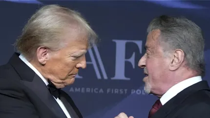 Sylvester Stallone, premiat de Donald Trump alături de alți mari artiști și actori. Președintele a lansat un atac puternic asupra ideologiei „woke”