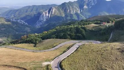 Transapuseana, noua atracție de pe șoselele montane din România.  De ce este mai specială decât Transfăgărășan și Transalpina
