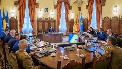 Ședința CSAT pe securitatea spațiului aerian al României. Ionuț Moşteanu: Decizia privind doborârea dronelor şi a aeronavelor militare, la comandantul misiunii, în cazul aeronavelor civile, la ministru